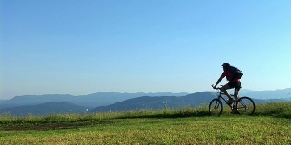 高清:山地自行车