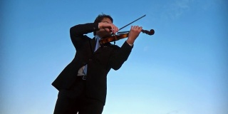 HD:激情拉小提琴