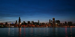 芝加哥天际线黄昏时光