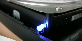 硬盘LED灯(HD, PAL, NTSC)
