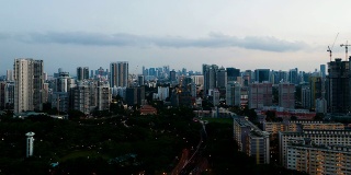 黄昏时分的新加坡市景
