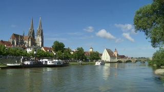 雷根斯堡老城和多瑙河视频素材模板下载