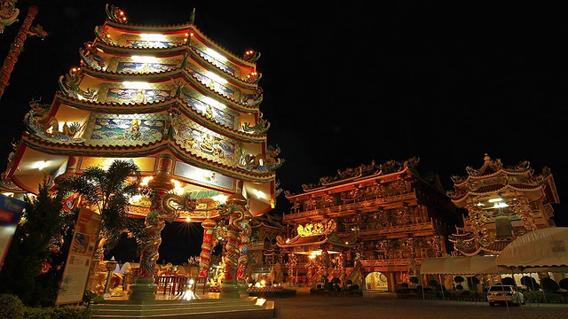 中国的暮光神殿。时间流逝