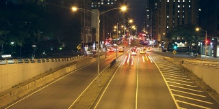 纽约市中城第一大道灯光小径