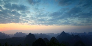 桂林山黄昏延时摄影