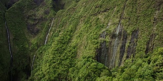 威亚莱火山口，夏威夷考艾岛，地球上最潮湿的地方，航拍