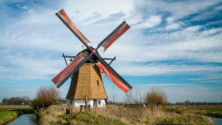 荷兰历史上著名的风车视频素材模板下载
