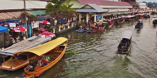 浮动的市场。曼谷