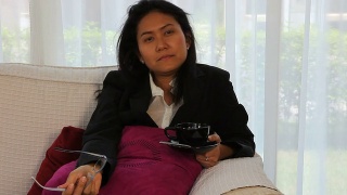 亚洲女人视频素材模板下载