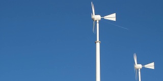 小型风力涡轮机与喷气机