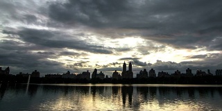 中央公园日落盘