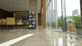房地产售楼中心大堂大厅内饰及实时装修。视频素材模板下载