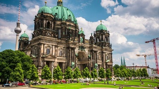 时间流逝:柏林大教堂视频素材模板下载