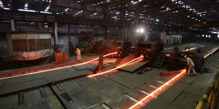 工作在轧钢工厂内部，实时。
