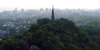 鸟瞰图天际线，城市景观和杭州宝塔