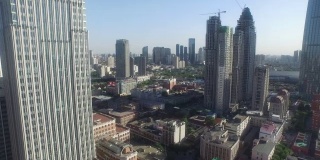 现代建筑鸟瞰图和天津城市景观，实时。