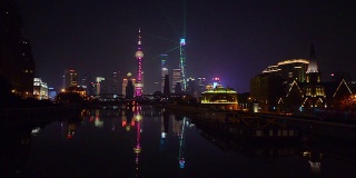 上海晚上的天际线