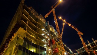 《时光流逝》中建筑工地的夜晚视频素材模板下载