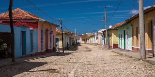 古巴特立尼达的彩色殖民房屋