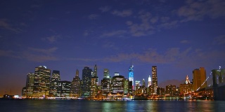 日落时分的布鲁克林大桥和曼哈顿