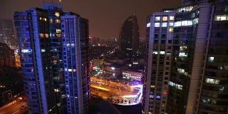 北京夜晚的城市交通