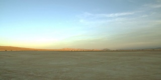 黄昏的沙漠景观02