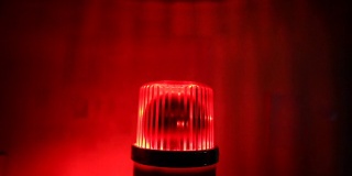 红色闪烁警报警笛-紧急服务