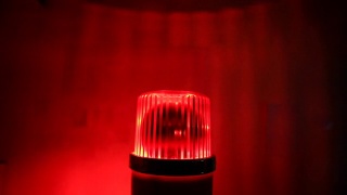 红色闪烁警报警笛-紧急服务视频素材模板下载