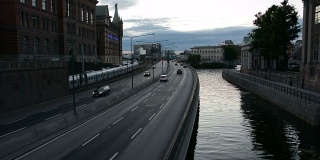 斯德哥尔摩中央大桥交通