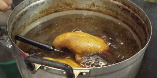 煮鸭子煮