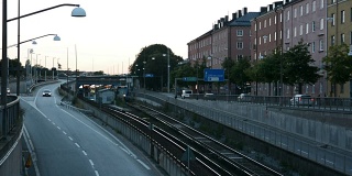 地铁与城市道路