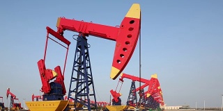 油泵。石油工业设备。