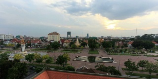 金边，柬埔寨，日落时的时光流逝