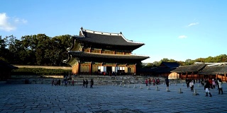 Timelapse - Crowded people in Changdeokgung Palace at Seoul city , Korea
