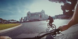 观点:在罗马骑自行车