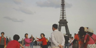 从法国巴黎特罗卡德罗参观埃菲尔铁塔