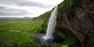 冰岛塞尔雅兰佛斯瀑布鸟瞰图