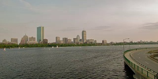 波士顿河