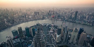T/L WS TD白天到晚上上海城市景观鸟瞰图