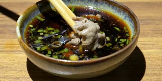 日式涮锅酱牛肉片，4k(超高清)