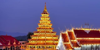 泰国清莱华平寺。