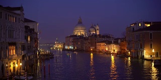 日落时分的威尼斯——4K