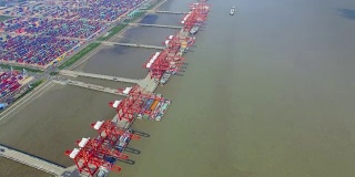 4 .上海洋山商业货柜码头鸟瞰图
