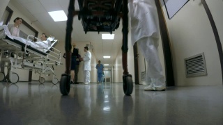 医院病房的走廊视频素材模板下载