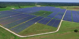 围绕奥斯汀太阳能农场项目从太阳创造清洁可再生能源