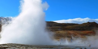Strokkur喷泉、冰岛