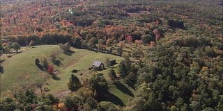 秋天的颜色附近格林维尔-鸟瞰图-新罕布什尔，希尔斯堡县，美国