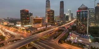从白天到夜晚的北京CBD鸟瞰图(WS LR Pan)