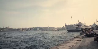 4K:伊斯坦布尔海上交通的延时