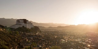 西藏日喀则寺。